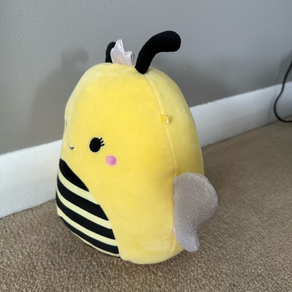 8” Sunny Squishmallow - Picture 3 of 4